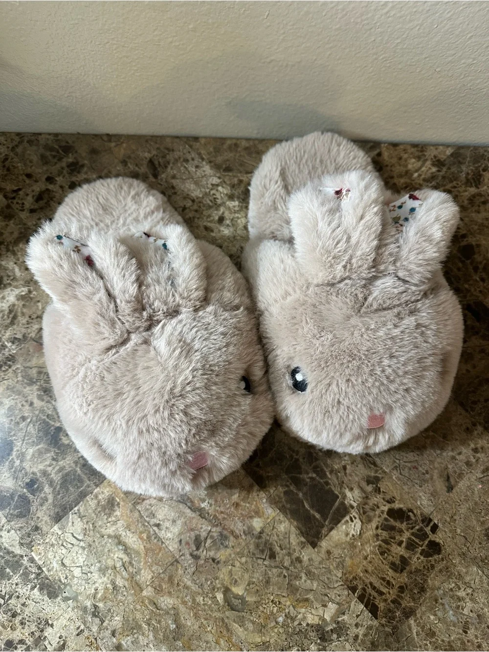 Wonder Nation Bunny Slipper House Shoes Size 2-3 - Picture 3 of 8